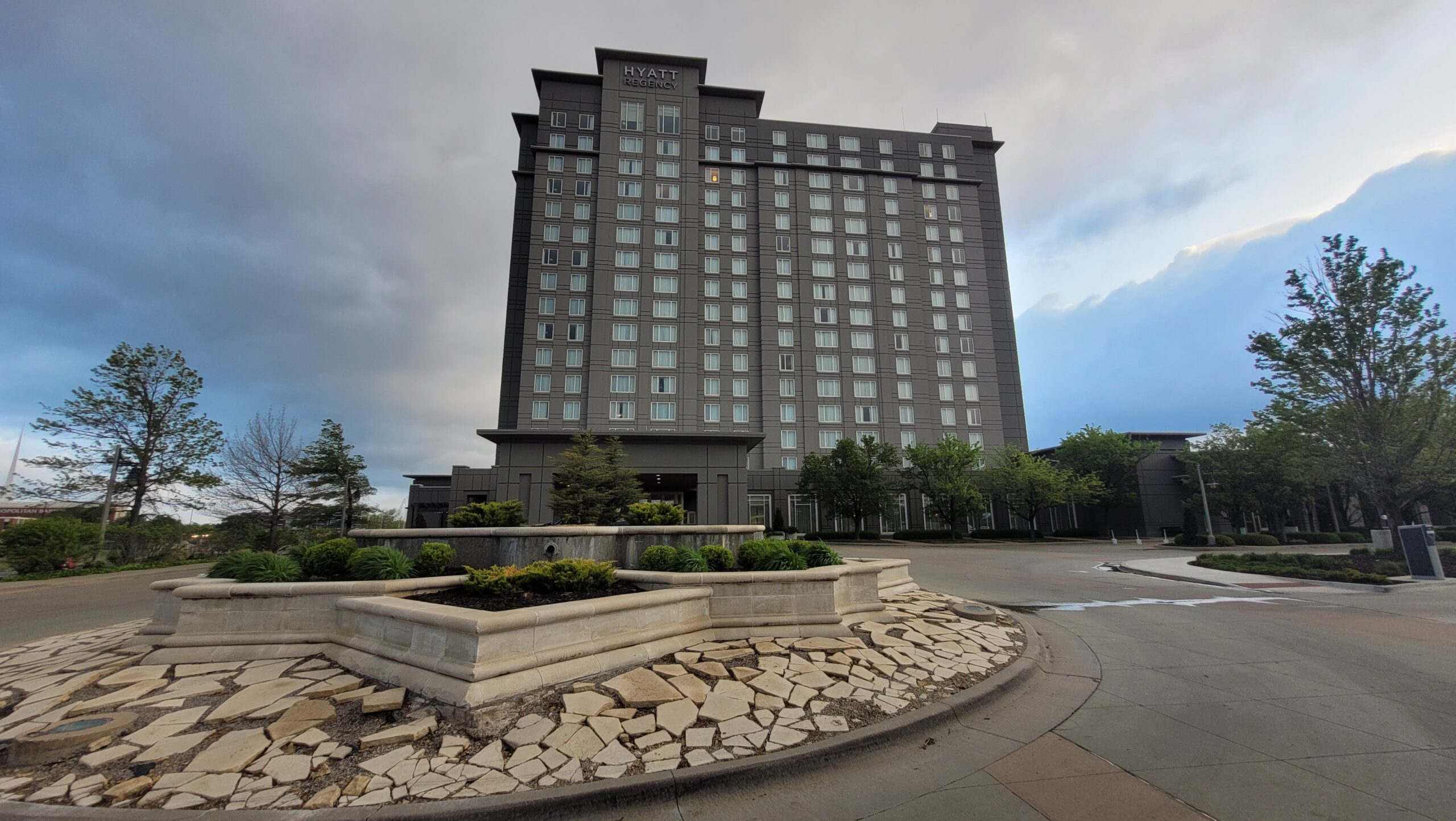 Hyatt Regency Wichita Review – Business Hotel that is a Steal on Points