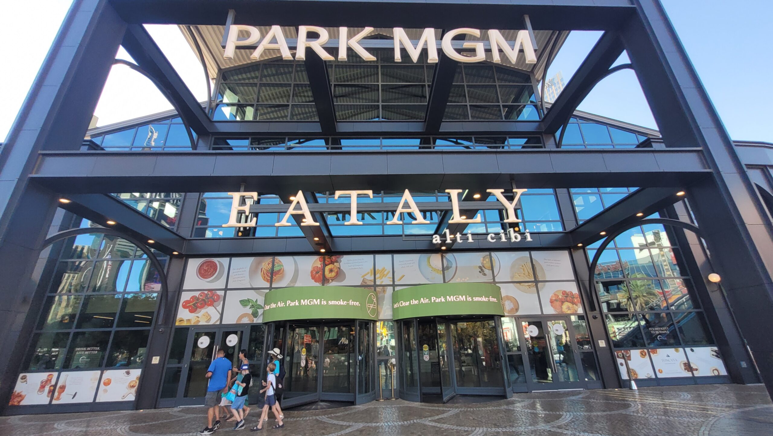 Park MGM Las Vegas Review