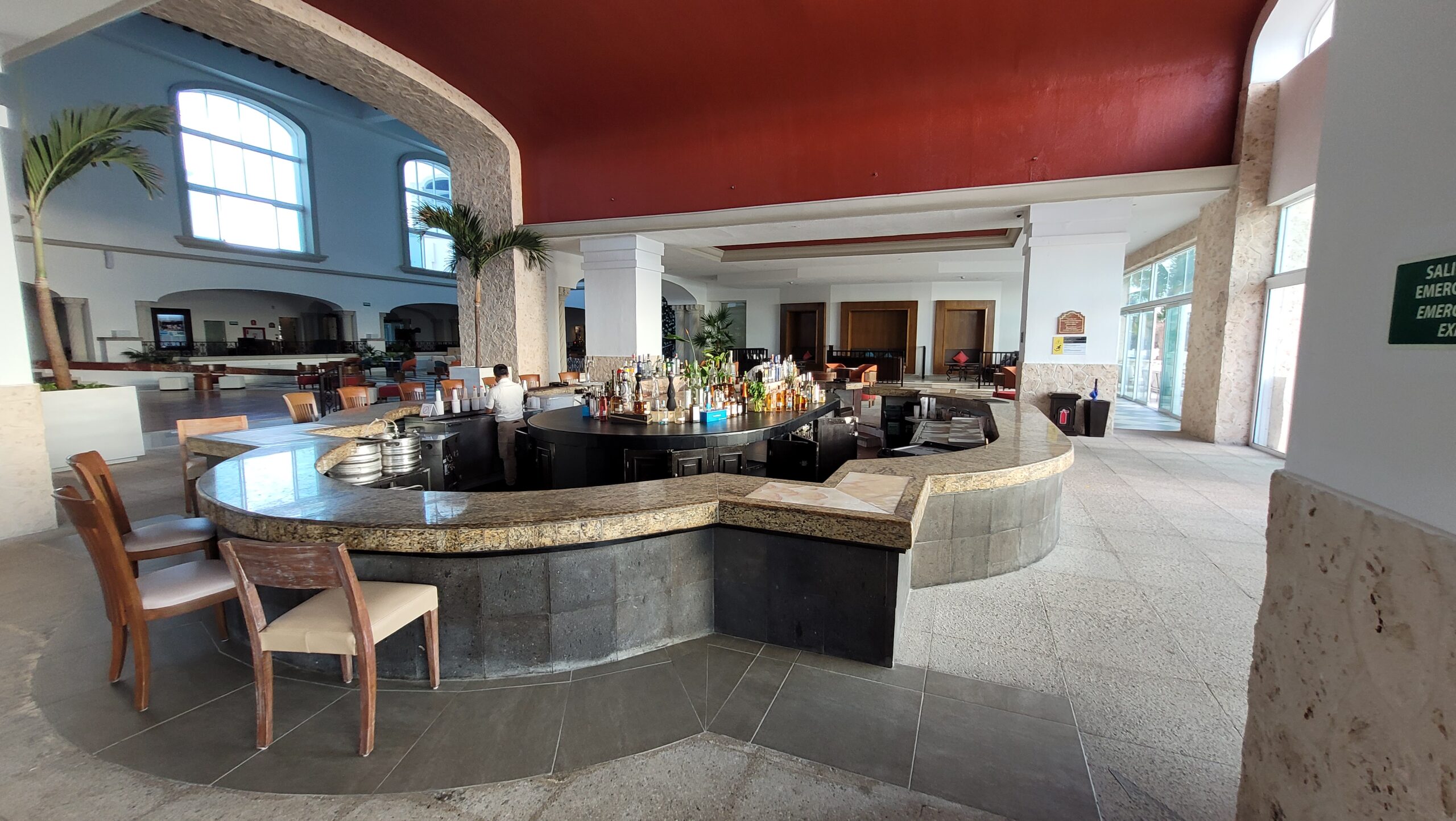 Hyatt Zilara Cancun Bars – All-Inclusive and Adequate